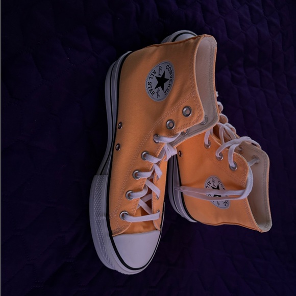 Bright Orange Converse Hightop (Chunky Bottom) - Picture 2 of 3